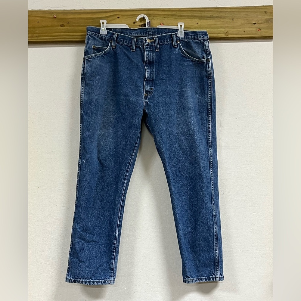 Wrangler 44 x 30